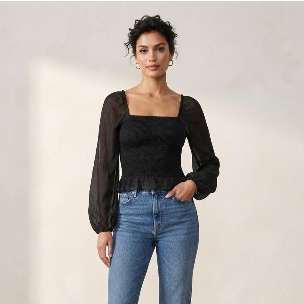 Hollister Womens Top Medium Black Smocked Sheer Long Sleeve Ruffle Hem 340-293